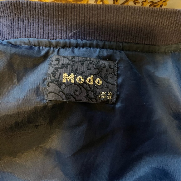 Baroque print silk like bomber jacket - Picture 4 of 4